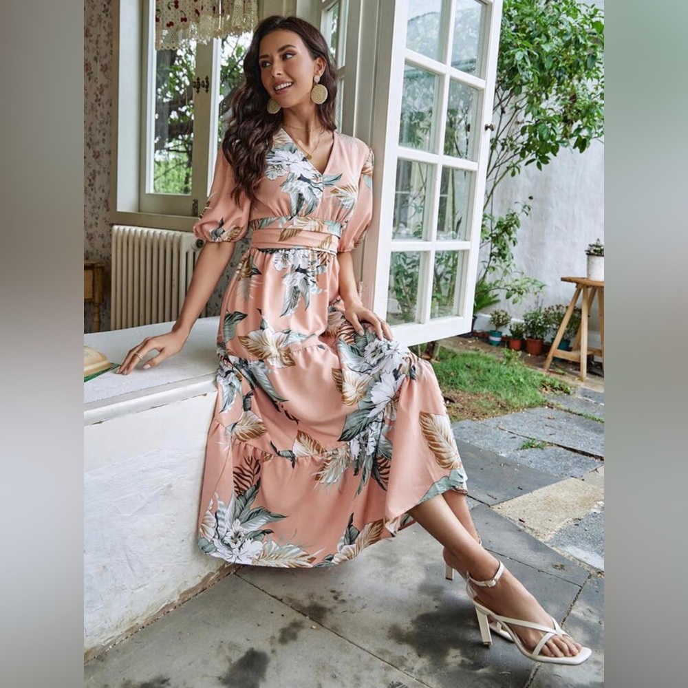 Floral Print Ruffle Hem Dress